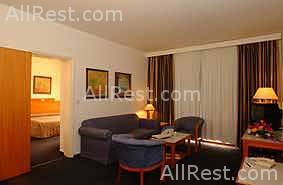 Aeneas Hotel 15